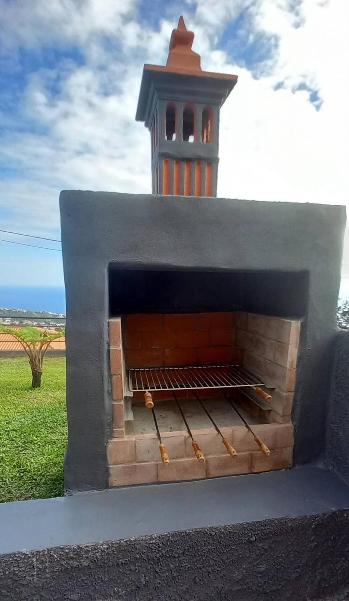 Casa Dos Avos Domingos & Matilde Villa Estreito Da Calheta Eksteriør billede
